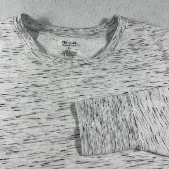 Tek Gear White w/ gray pattern Ultrasoft Fleece Sweatshirt Plus 2X - Picture 1 of 14
